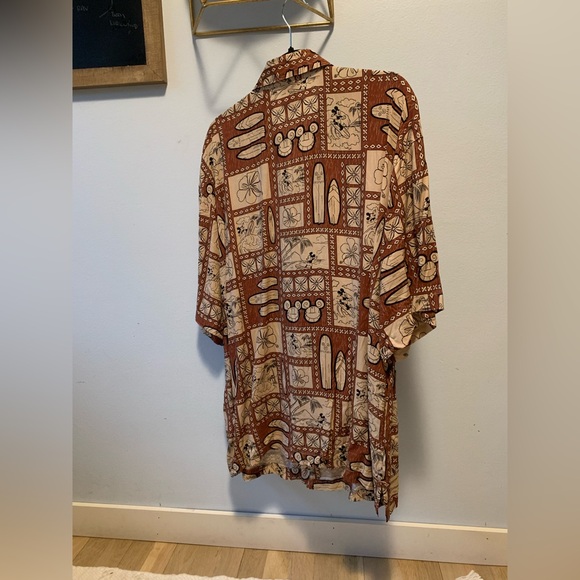 Disney Mickey Mouse Surfboard Hawaiian Shirt - Picture 5 of 5